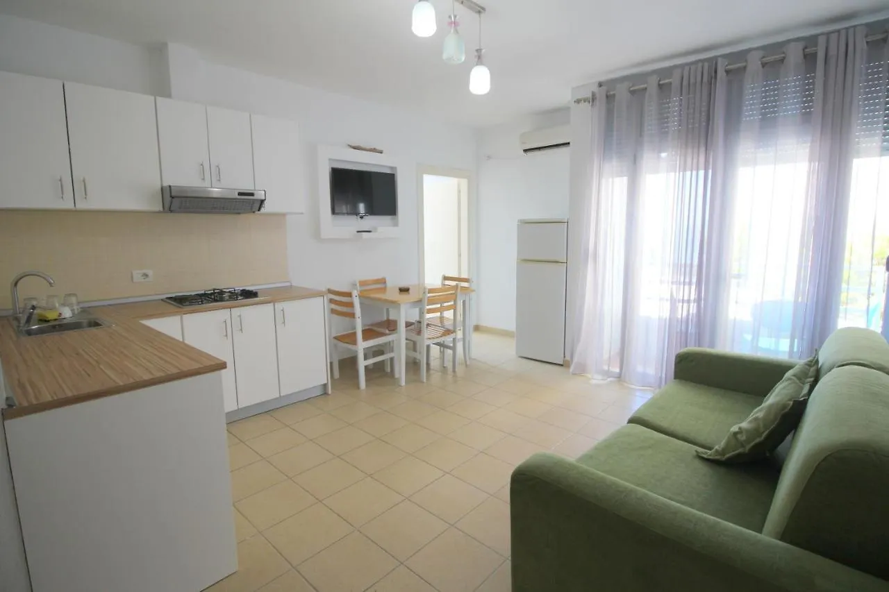 Portafortuna Apartments Sarande 0*,