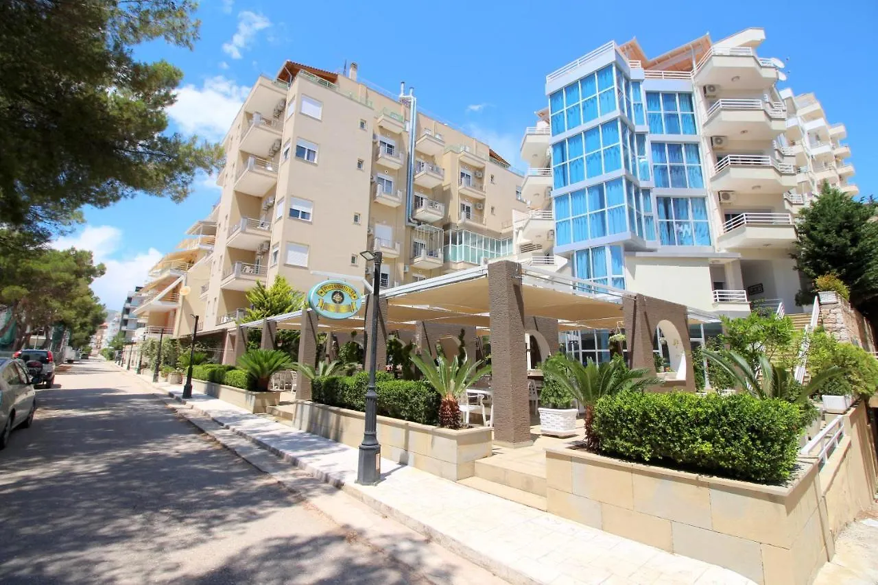 Portafortuna Apartments Sarande