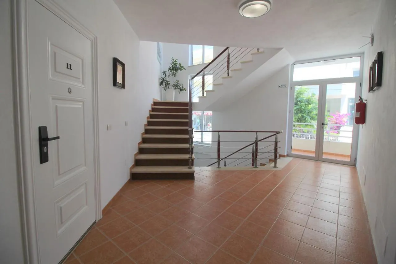 Portafortuna Apartments Sarande