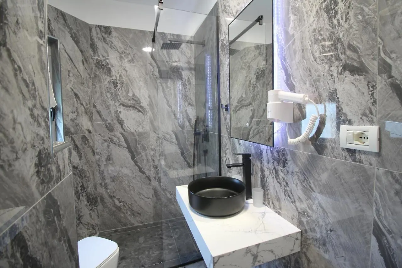Portafortuna Apartments Sarande