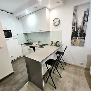 Extra Kabaty Nr 5 , Warszawa Polska