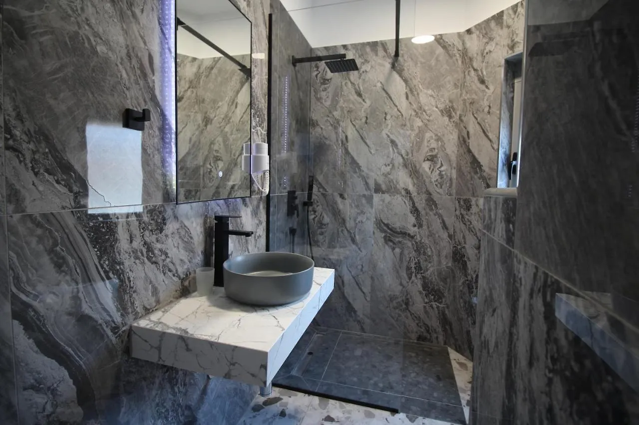 Portafortuna Apartments Sarande