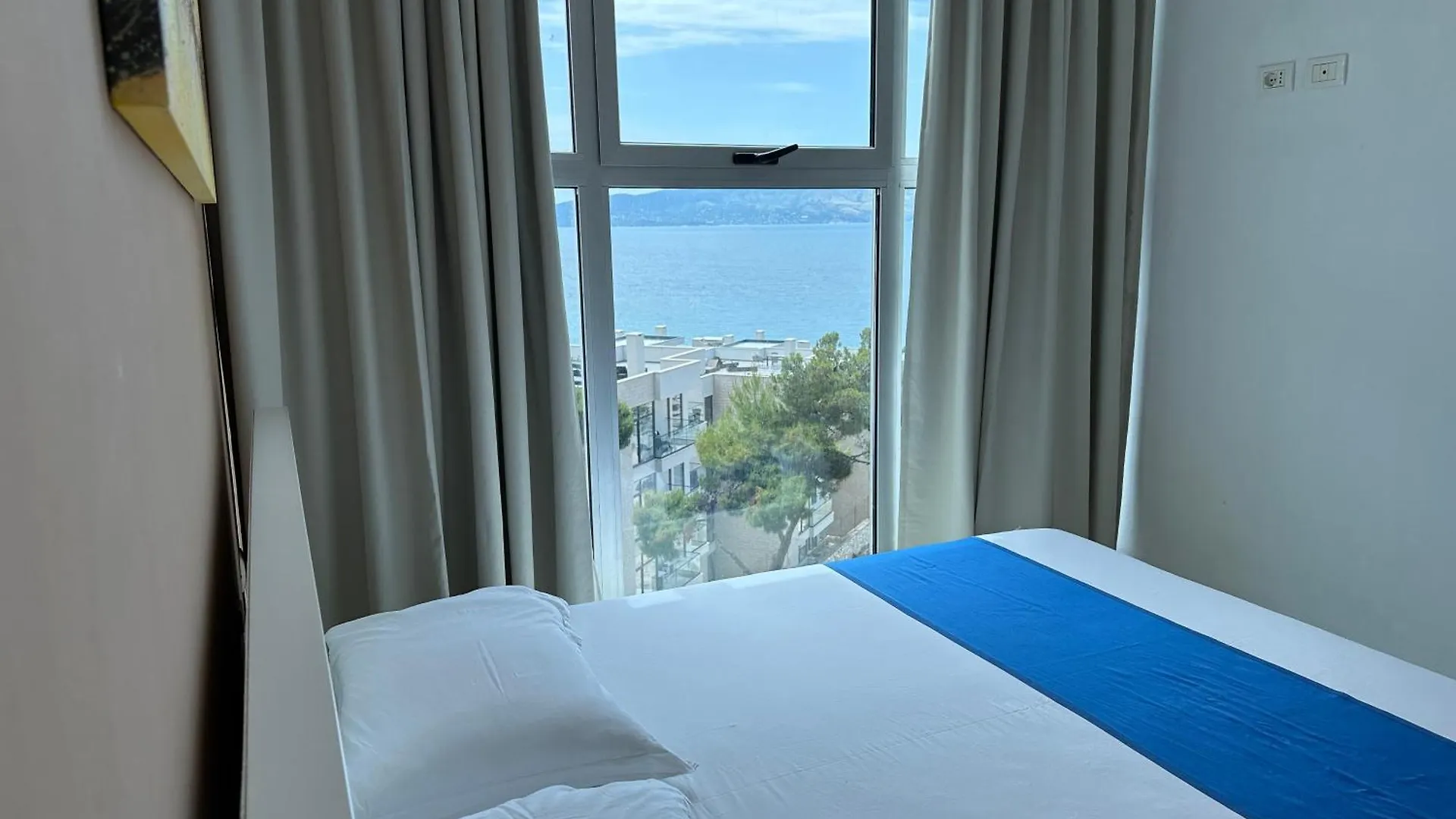 Portafortuna Apartments Sarande